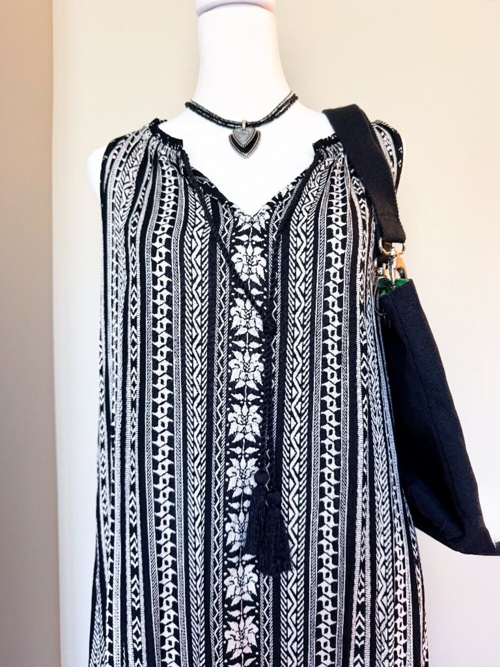 Bila Black & White Tribal Print Dress – Size Medium